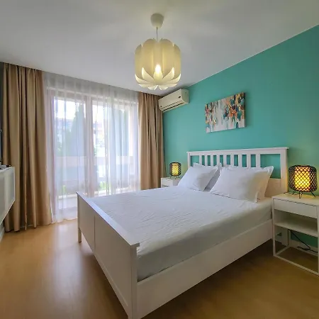 Prestige - Private Apartment-bsr 4* Свети Влас